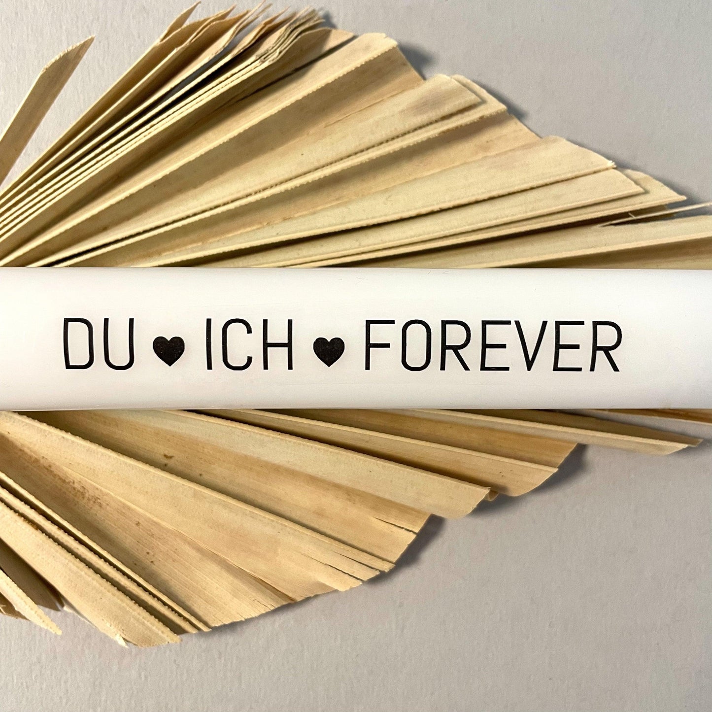 Weiße Spruchkerze "Du ♡ Ich ♡ Forever"